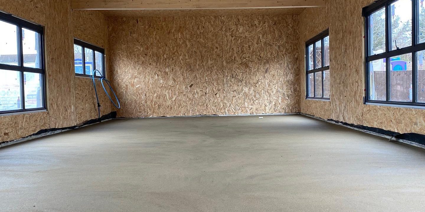 Soundproof Floor Screeding: Benefits and Considerations