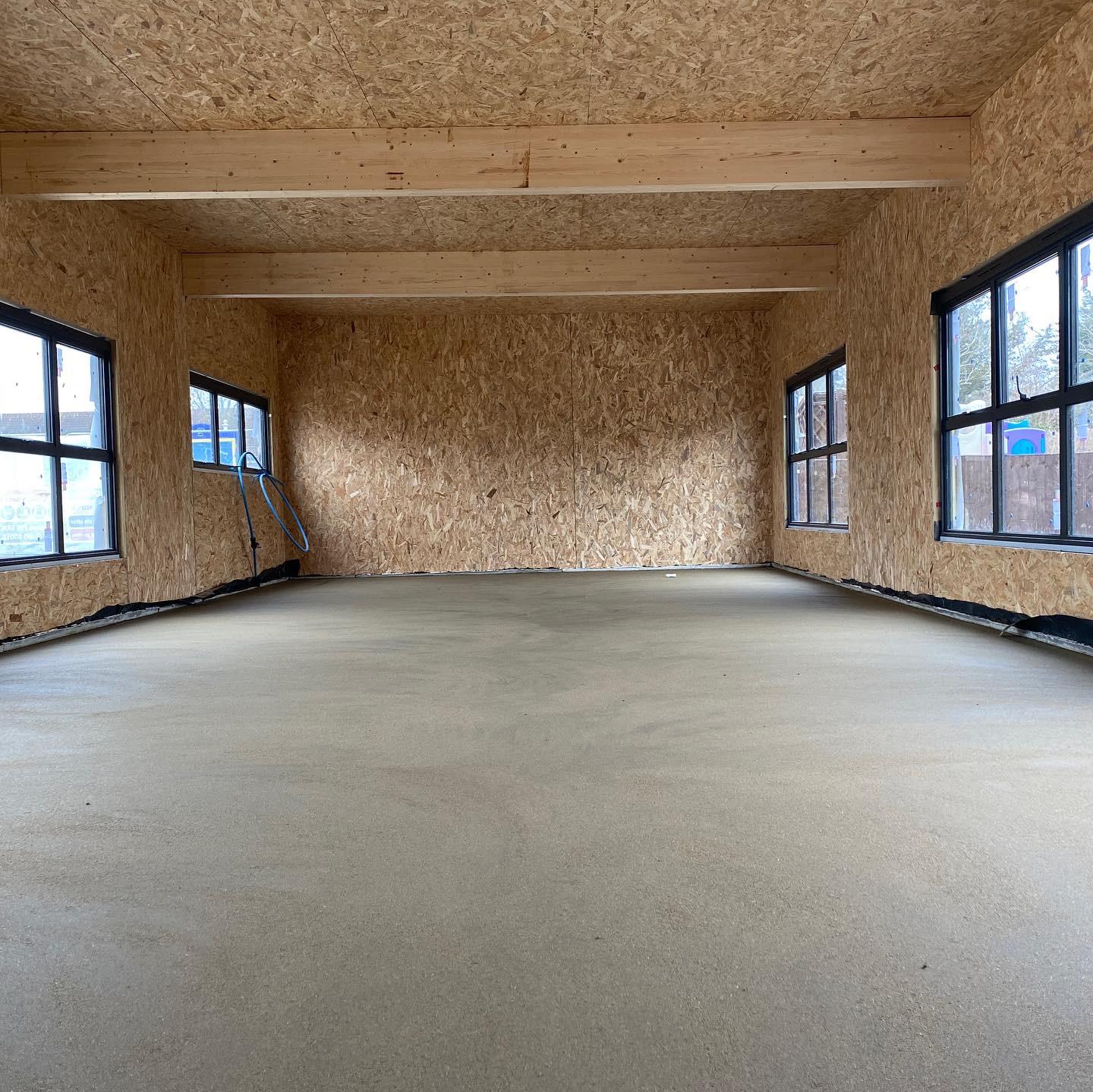 Soundproof Floor Screeding: Benefits and Considerations