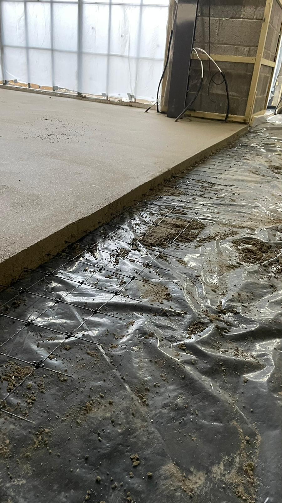 Understanding Moisture Content in Floor Screeding