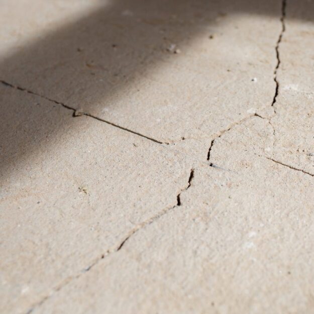 Signs Your Floor Screed Needs Repairs