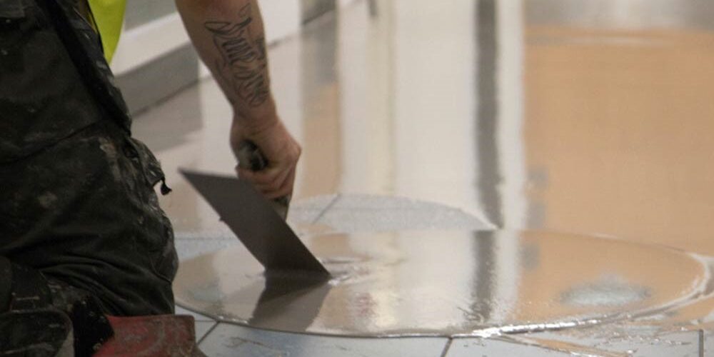 How to Screed over Existing Tile How to Screed over Existing Tile