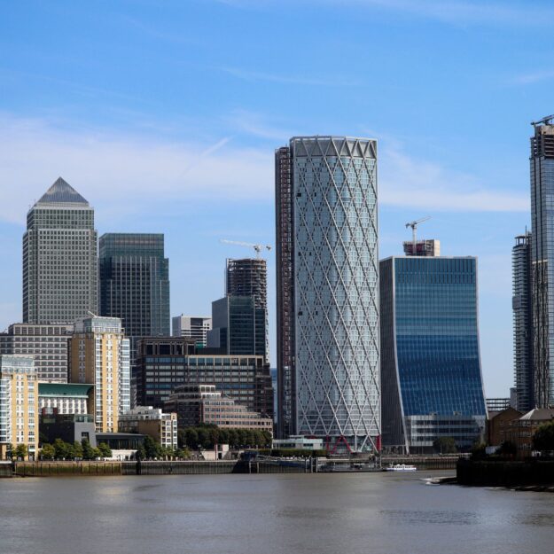 The Role of Floor Screeding in Soundproofing High-Rise Flats