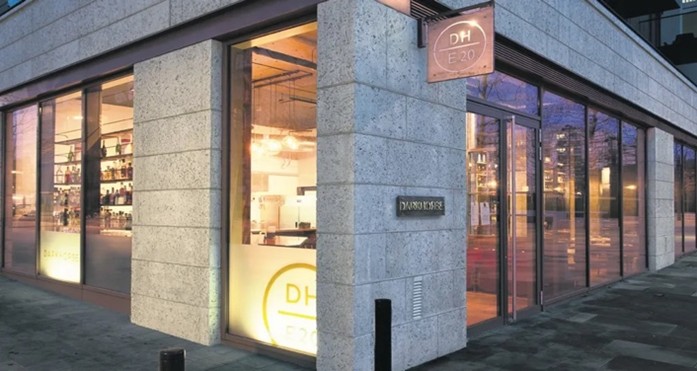 Darhorse Retal Unit, London