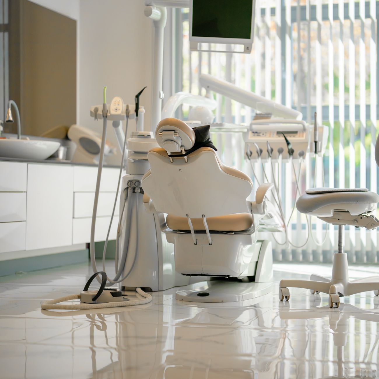 Floor Screeding in Dental Practices