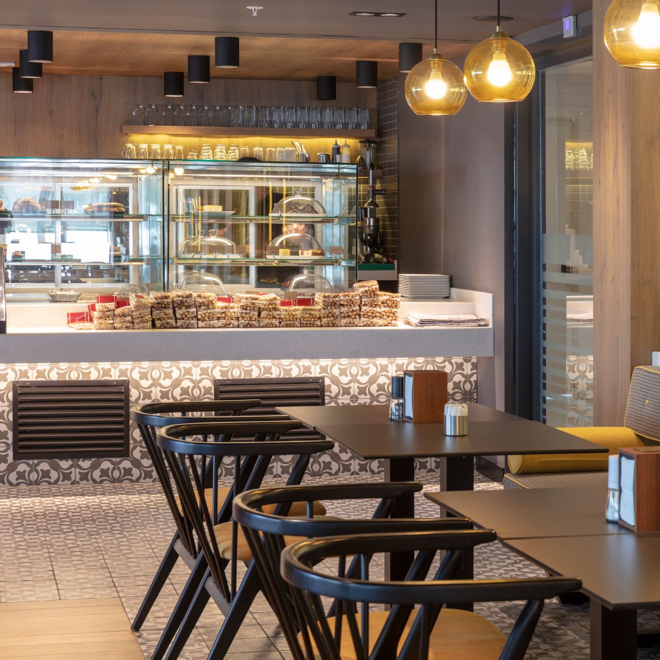 Why Screeding Matters in Cafeterias