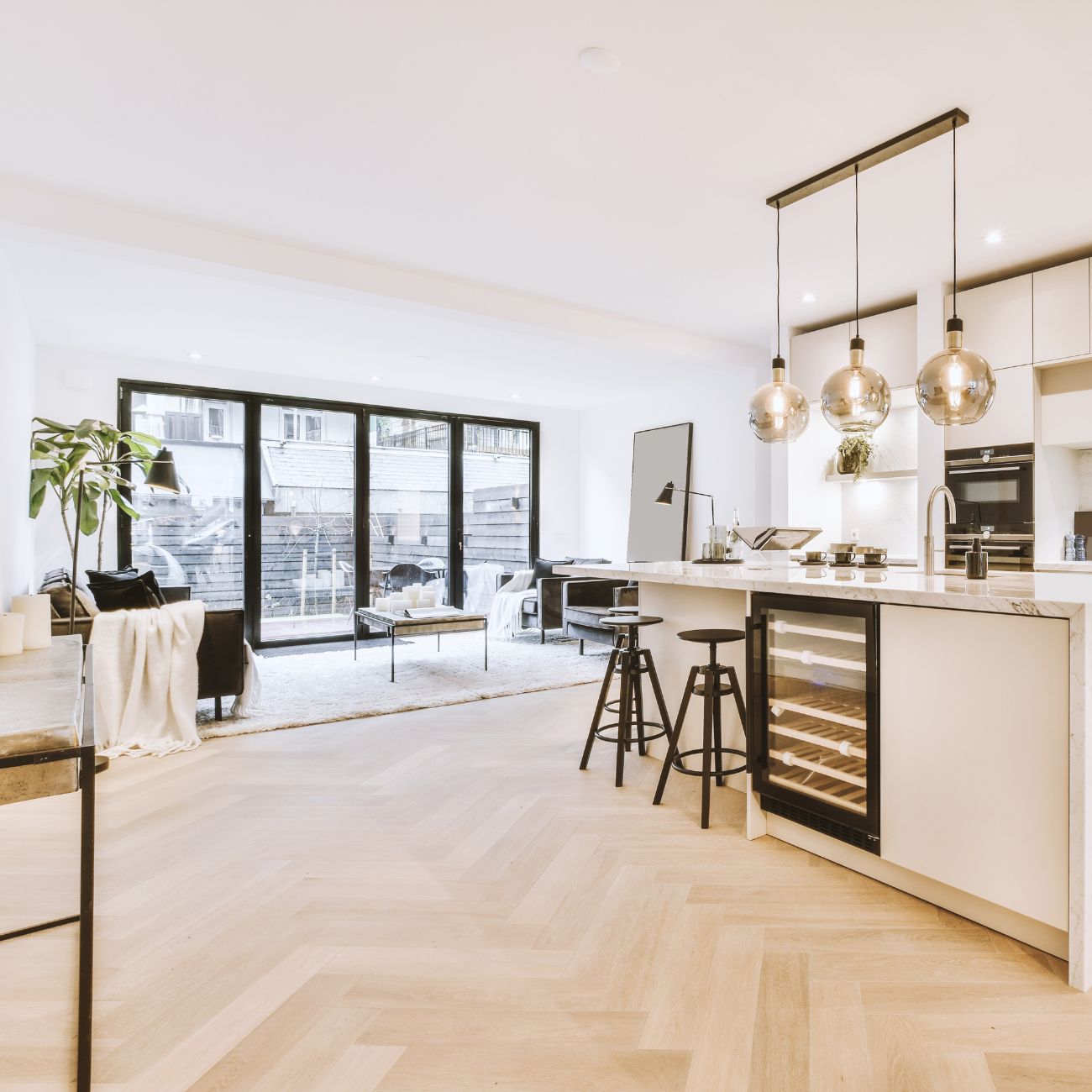 Screeding an Open Plan Living Area