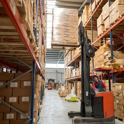 Screeding in Modern Logistics Hubs